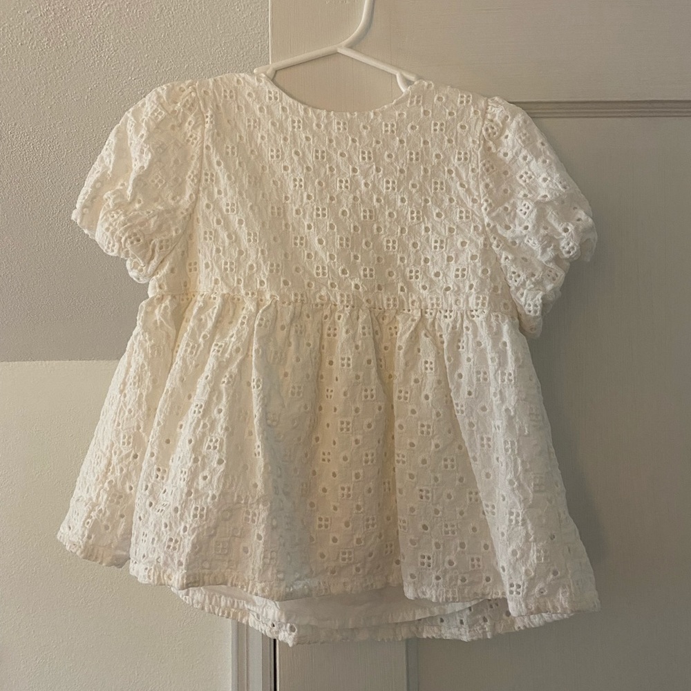 Puffy-sleeved Eyelet Top from Zara
